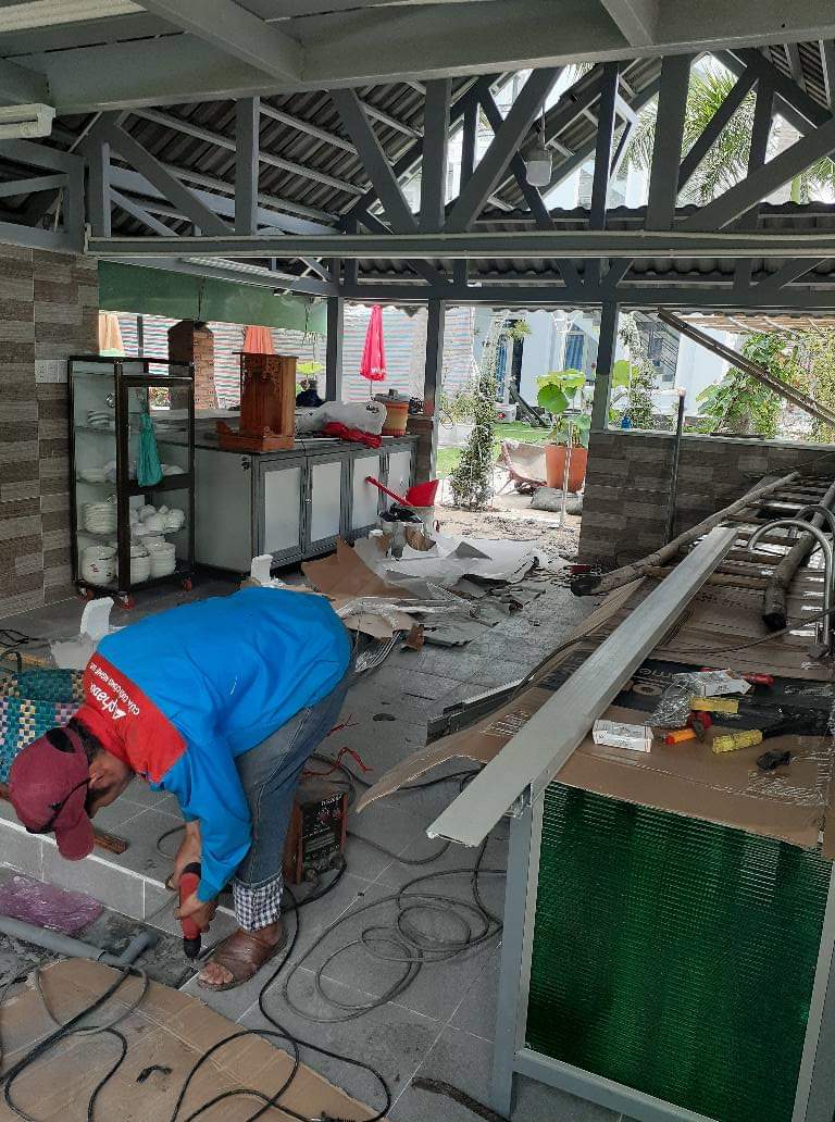 THI CÔNG CỬA CUỐN ALPHADOOR QUẬN 9